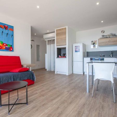 Tres Beau T2 Climatise Refait A Neuf, Vue Mer Panoramique Exceptionnelle A 120M A Pied De La Plage La Ciotat Luaran gambar